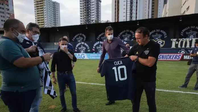 Corinthians: Cuca terá o Remo pela frente, onde marcou época