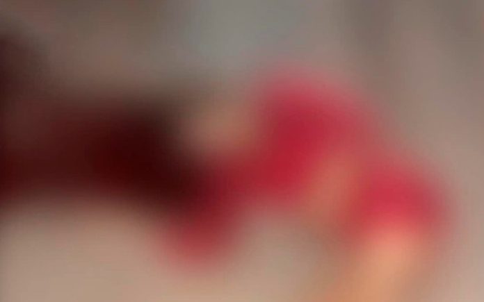 Moça de 18 anos é assassinada a tiros por 2 homens de moto