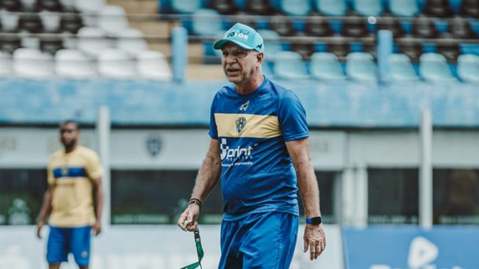 Após vexame, Márcio Fernandes é demitido do Paysandu