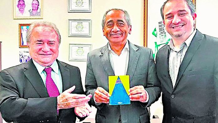 Obra comemora os 30 anos da Constituição do Pará