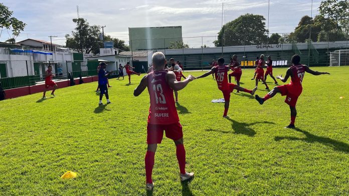 Águia faz último treino antes da grande decisão do Parazão