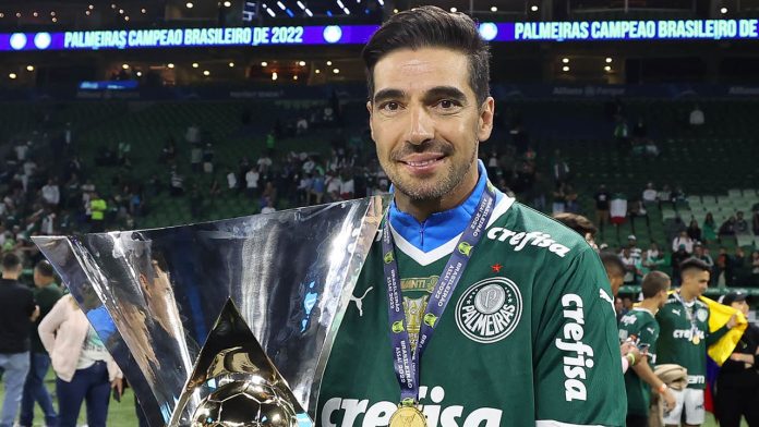 Comportamento pode dar problemas para técnico Abel Ferreira