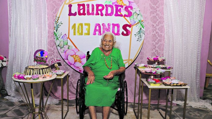 Dona Lourdes comemora 103 anos em Belém; conheça!