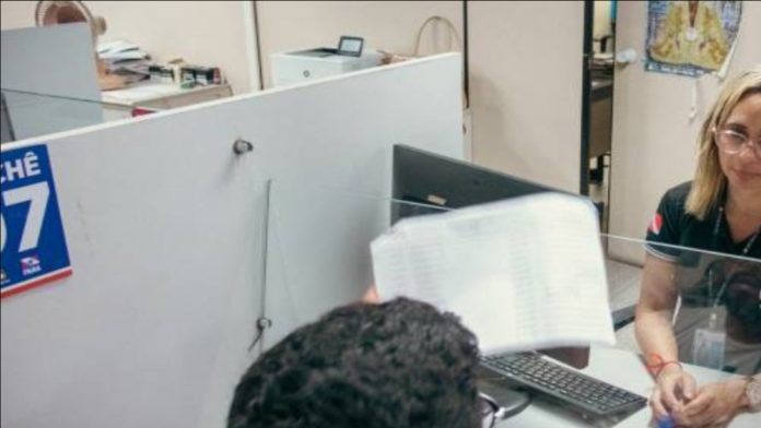 Detran inicia atendimento voltado a processos de habilitação