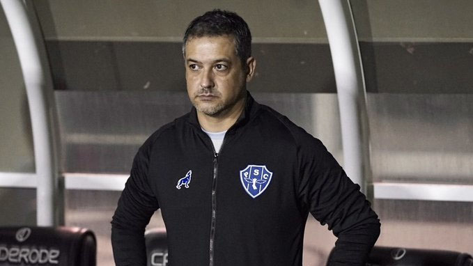Técnico do Paysandu pede desculpas e garante