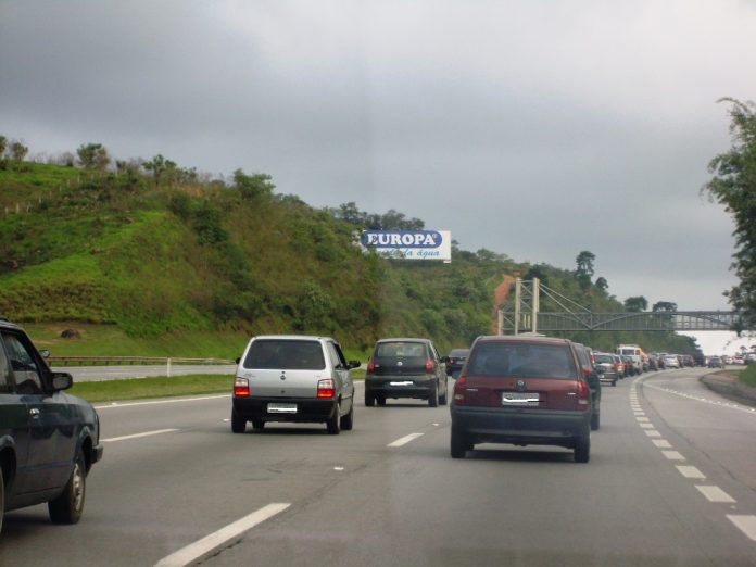 RR Pneus dá dicas para um trânsito mais seguro