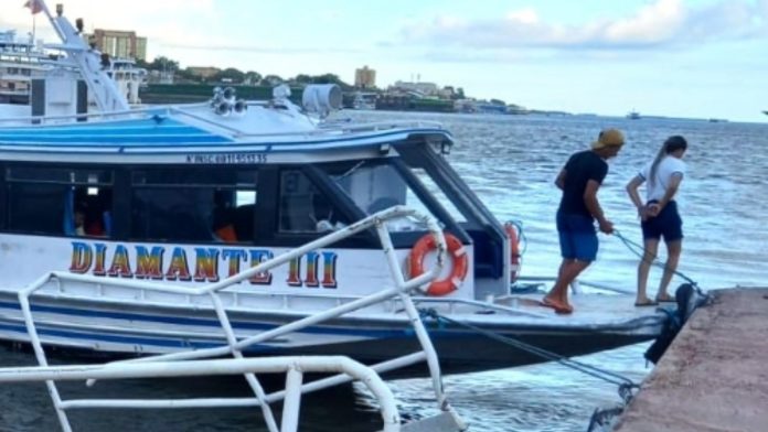 Mulher se joga no rio para fugir de dívida com agiota