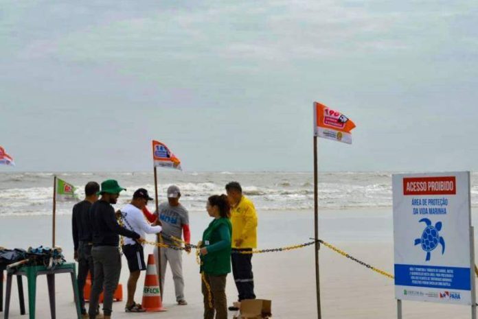 Trecho da Praia do Atalaia continua interditado para carros e motocicletas durante ‘feriadão’
