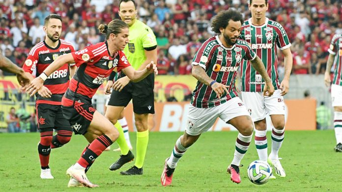Ex-árbitros criticam arbitragem de Flamengo x Fluminense