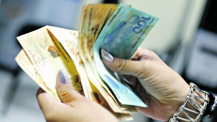 Desenrola vai começar a renegociar dívidas na segunda