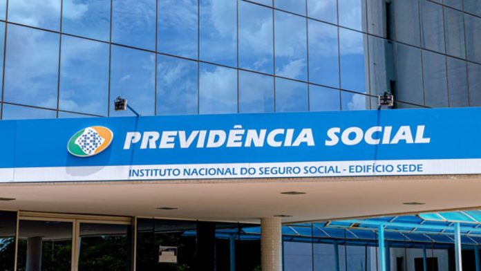 Aposentados e pensionistas se preocupam com mudanças no INSS