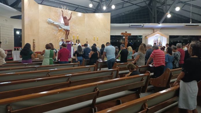 Missa de 7º dia de Anaice é realizada em Belém