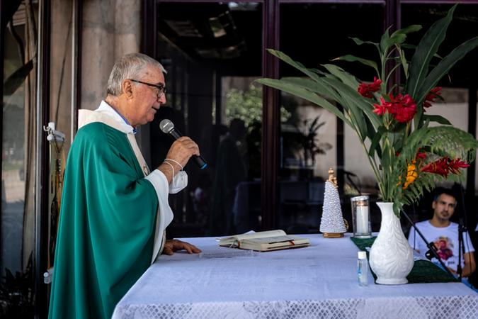 Amor de Deus é tema de homilia do padre Cláudio Pighin; veja a mensagem