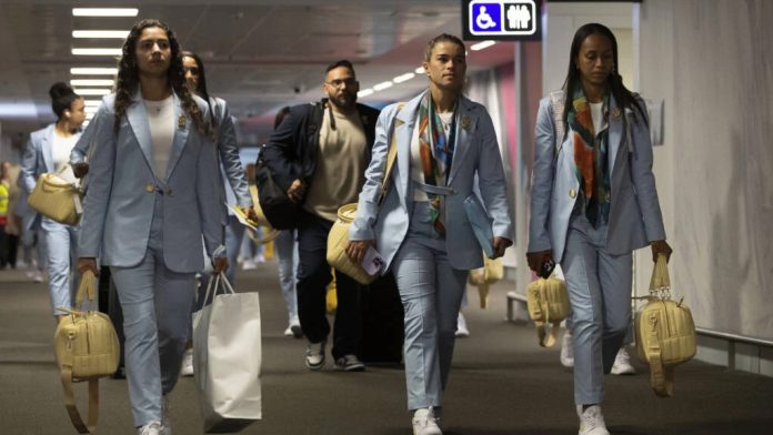 Seleção feminina desembarca na Austrália para Copa do Mundo