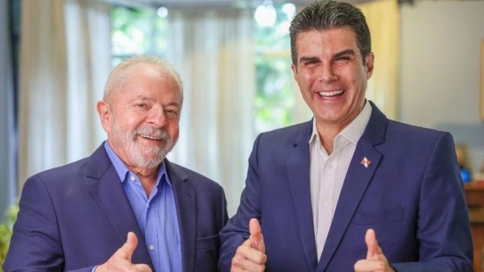 Lula chega a Belém para presidir a Cúpula da Amazônia