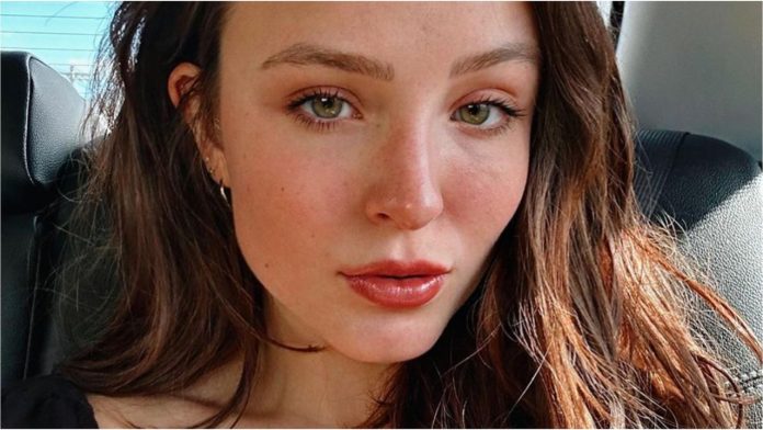 Larissa Manoela rompe o silêncio após briga com os pais